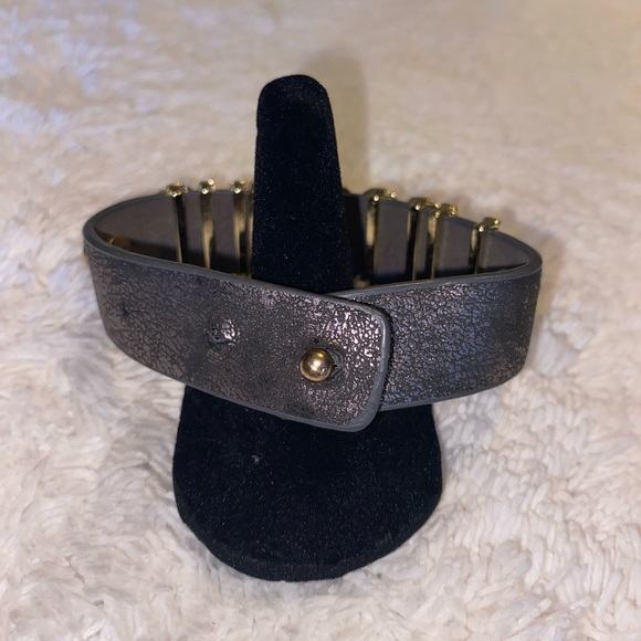 MOSCHINO adjustable leather bracelet - Picture 4 of 4